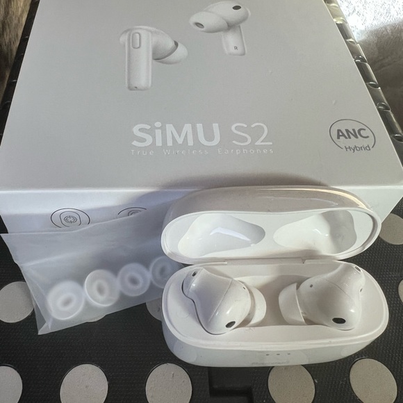 Baseus Simu S2 True Wireless Earphones - Picture 2 of 4